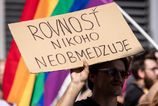 Dve tvare Bratislavy Vallo a 15 tisic na Pride vs Kollar a rodina