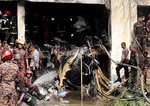 Tragedia v Bangladese Armadne lietadlo narazilo do skoly
