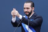Salvador sprisnuje pravidla obliekania pre studentov