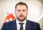 Tender na zachranky Minister Kamil Sasko zrusi sutaz za dve miliardy