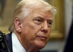 Trump po samite s Putinom kritizuje oponentov a media