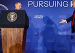 Zabudnite na samit Trump Putin prichadza nieco dolezitejsie