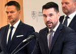 Dane by sa v konsolidacii zvysovat nemali tvrdi Richard Takac