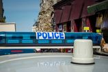 Policia vo Francuzsku zadrzala tinedzera podozriveho z utokov