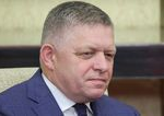 Robert Fico sa stretol s Antoniom Costom na hranici s Ukrajinou
