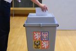 Do finale zamieria Babis a Fiala hraci menia karty