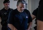 Tvrdili o nom ze je vazne chory on si kratil cas hranim monopolov Pripad zachranara obvineneho z unosu sa otocil