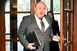 Tipos a minister Huliak rozdali seniorom seky na 120 tisic eur peniaze zatial nie su kryte