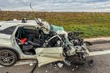 Vazna nehoda na vychode Slovenska Auto po zrazke s kamionom
