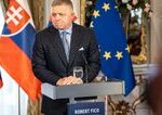 Obisiel Robert Fico zakon Smer pred samitom nezvolal povinne stretnutie s poslancami