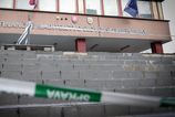 Poplach na Financnej sprave Kvoli vyhrazkam prezidentovi Kissovi a jeho rodine evakuovali budovu