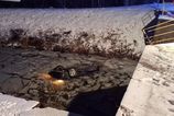 Tragedia v okrese Galanta Auto skoncilo v zamrznutej vode