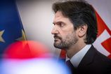 Ministerstvo obrany znii jas LED obrazovky na budove Kukurica a na noc ju vypne