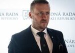 Opozycne strany vyzyvaju na odvolanie Kotlara kritizuju jeho pristup v kauze pandemie