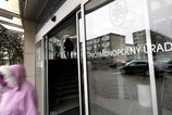 Protimonopolny urad ulozil pokutu takmer 8 milionov eur za kartel v dodavkach liekov