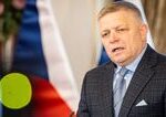 Robert Fico utrpel debakel pri ktorom si s mamou Michala Simecku sotva vystaci