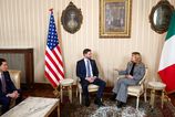 Talianska premierka Giorgia Meloniova v Milane privitala J D Vancea a ministra zahranicnych vec USA Marca Rubia