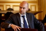 Vladimir Putin je podla Francuzska pripraveny pouzit biologicke zbrane proti vlastnym ludom aby si udrzal moc