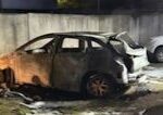 v bratislave zhoreli dve aut a skoda dosiahla az 50 tisic eur