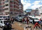 Bleskove zaplavy v kenskej metropole nairobi si doteraz vyzadali najmenej 23 obeti