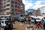 Bleskove zaplavy v kenskej metropole nairobi si doteraz vyzadali najmenej 23 obeti