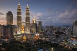 Kuala Lumpur Mrakodrapy len na pohlad skuton poklad najdete v tichych ulickach
