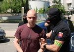 Desive svedectva z pripadu dvoch zmiznutych lopata cierne vrecia samopal a zvlastna chemikalia