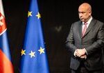 Minister dopravy Jozef Raz zvazuje kandidaturu na primatora Bratislavy a hovori aj o rekonstrukcii hlavnej stanice