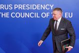 Robert Fico potvrdil rookovania s EK do rozhodnutia o poruseni zostava este cas
