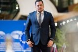 Ficovi ludia zneuzivaju eurofondy podla ceskeho poslanca nam ich uz na jesen mozu zastavit tyzden vo svetovych mediiach