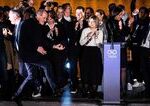 Madarsky premier a tancujuci minister lozia po kominoch tyzden vo svetovych mediach