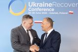 Miliardy na zbrane verzus volanie po mieri Fico a Babis v Polsku prekvapili odlisnym pristupom zahranicny vyber