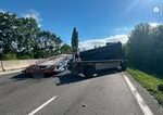 Nazov Zrazka kamionov na dialnici D1 zablokovala cestu smerom do Trnavy