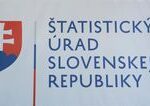 Slovenska ekonomika pokracuje v slabom raste niektore priemyselne odvetvia brzdia rast HDP