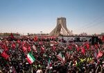 Iransky vodca Chamenei vyhlasil nekompromisnu pomstu za smrt otca aj byvaleho lidra