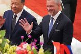 Pellegrini po rozhovoroch v Pekingu hlasi historicky najlepsie vztahy s Cinou laka aj velku automobilku