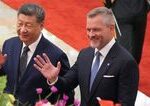 Peter Pellegrini rokoval v Pekingu so Si Tin pchingom Pozval ho na navstevu Slovenska