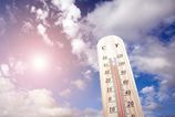 V piatok bude opat teplo SHMU vydal varovania vsetkych stupnov