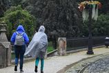 predpoved pocasia na stredu horucavy nahradi ochladenie hrozia dazde a prehanky