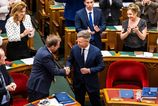 Madarski poslanci si v utorok zvolia noveho prezidenta