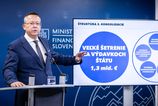 V rozpocte chyba takmer pol miliardy varuje rozpoctova rada Problemom je slab vyber dani