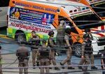 tragedia na strednej skole pri bangkoku student zastrelil styroch ludi a sam prisil o zivot