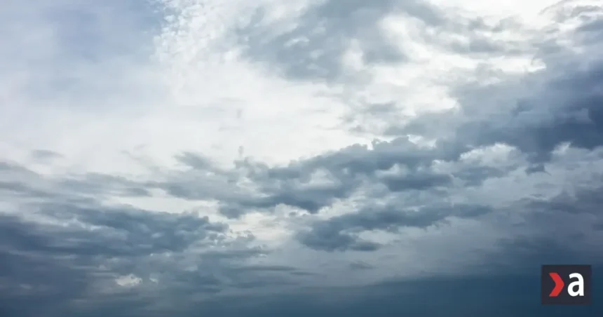 Dážď, búrky a na horách prvý sneh. Prichádza výrazná zmena počasia