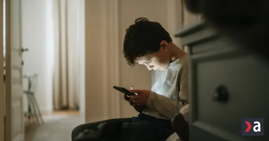 Deti a sociálne siete: Ako ich ochrániť pred Facebookom a Instagramom?