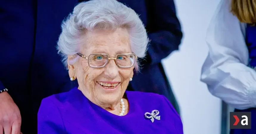 Dva dni po pohrebe brata zomrela nórska princezná Astrid vo veku 94 rokov