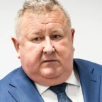 Manželka kontroverzného Holjenčíka opäť v energetike
