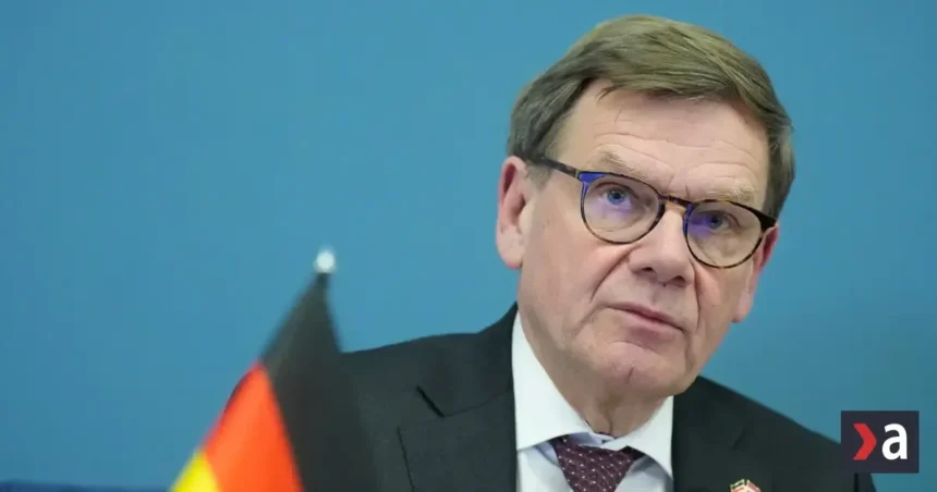 Nemecko nevyhovie Trumpovi. Z ICC nevystúpi, tvrdí Wadephul