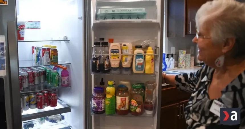 Po obede vás o hodinu láka chladnička? Má to vysvetlenie