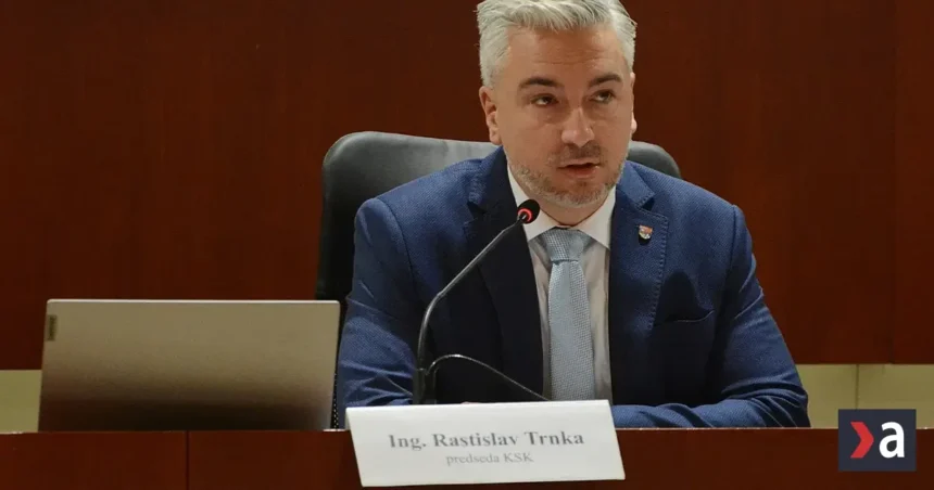 Polícia odmieta Trnkove obvinenia, pri doručení obžaloby konala zákonne
