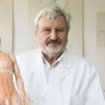 Prominentný psychiater Cimický odsúdený za vydieranie a sexuálne násilie